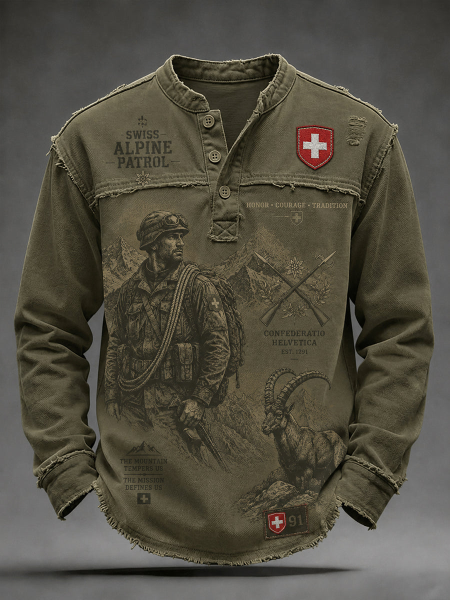 Herren-Longsleeve mit alpinem, militärinspiriertem Print