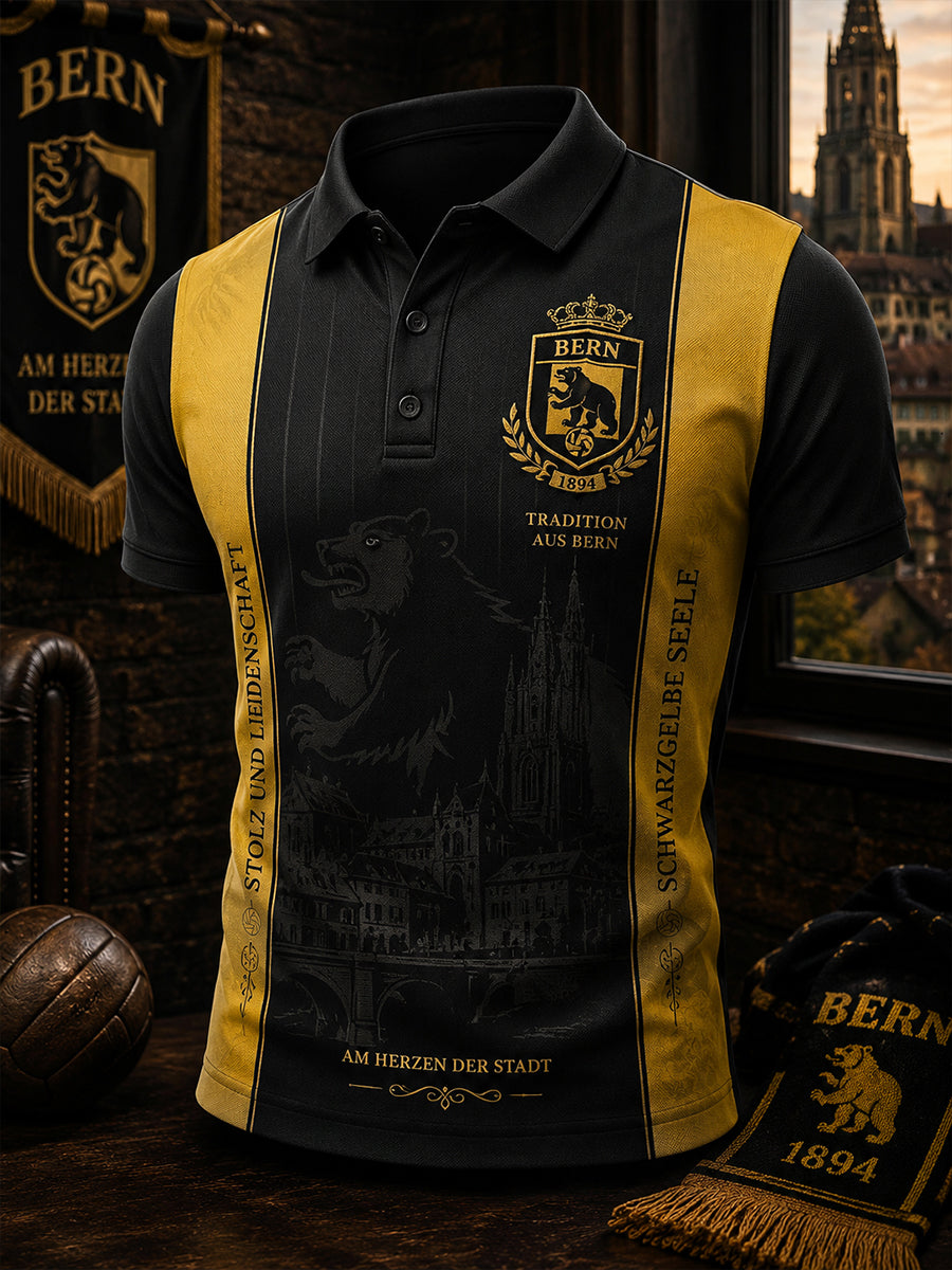 Herren-Poloshirt mit kurzen Ärmeln und aufwendigem Vereinsgrafik-Druck