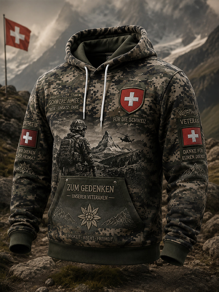 Herren-Vintage-Kapuzenpullover in militärinspirierter Camouflage-Optik mit langen Ärmeln