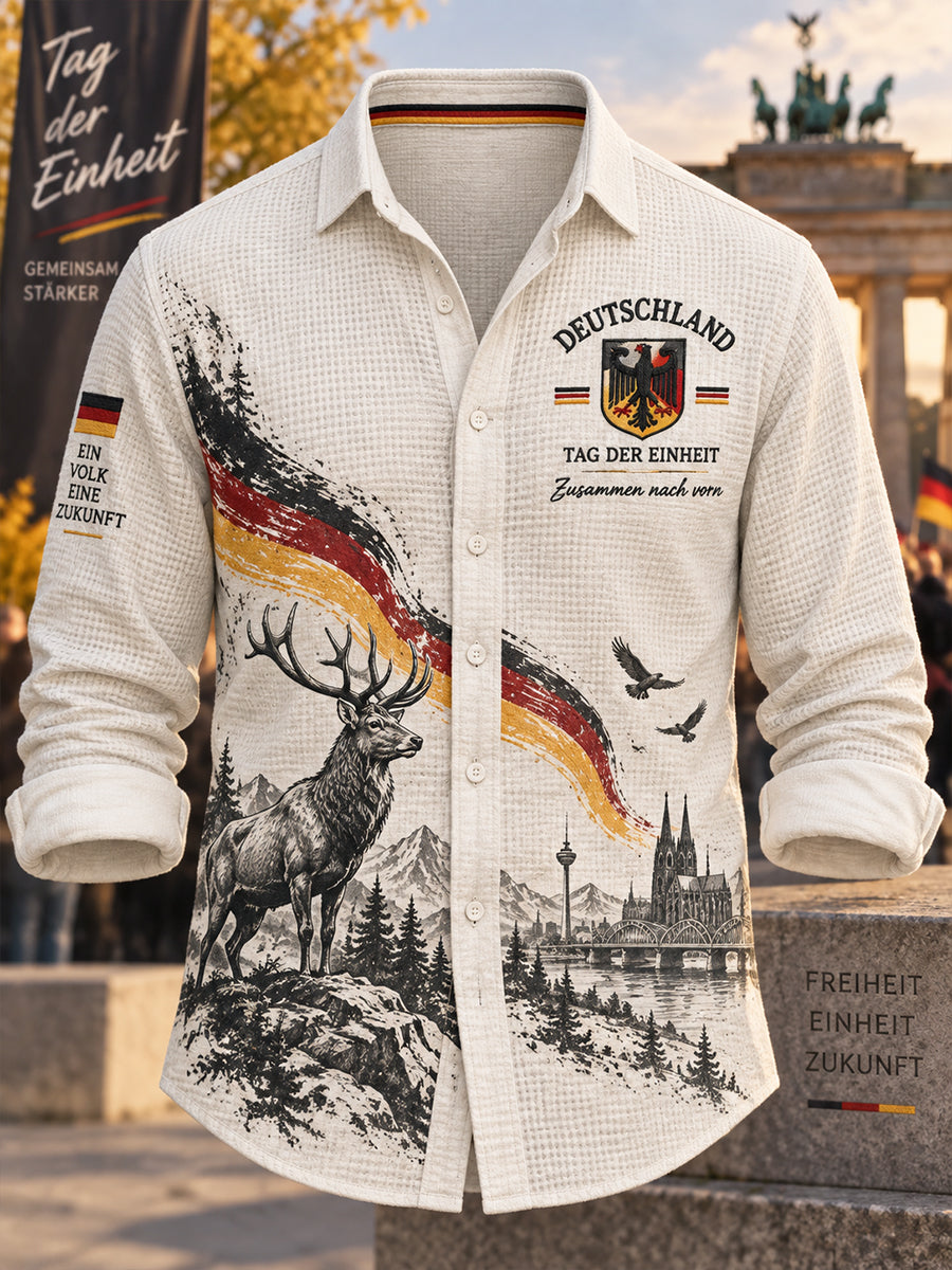 Grafisches Waffelstrick-Langarmshirt zur Erinnerung an den Tag der Einheit der Männer